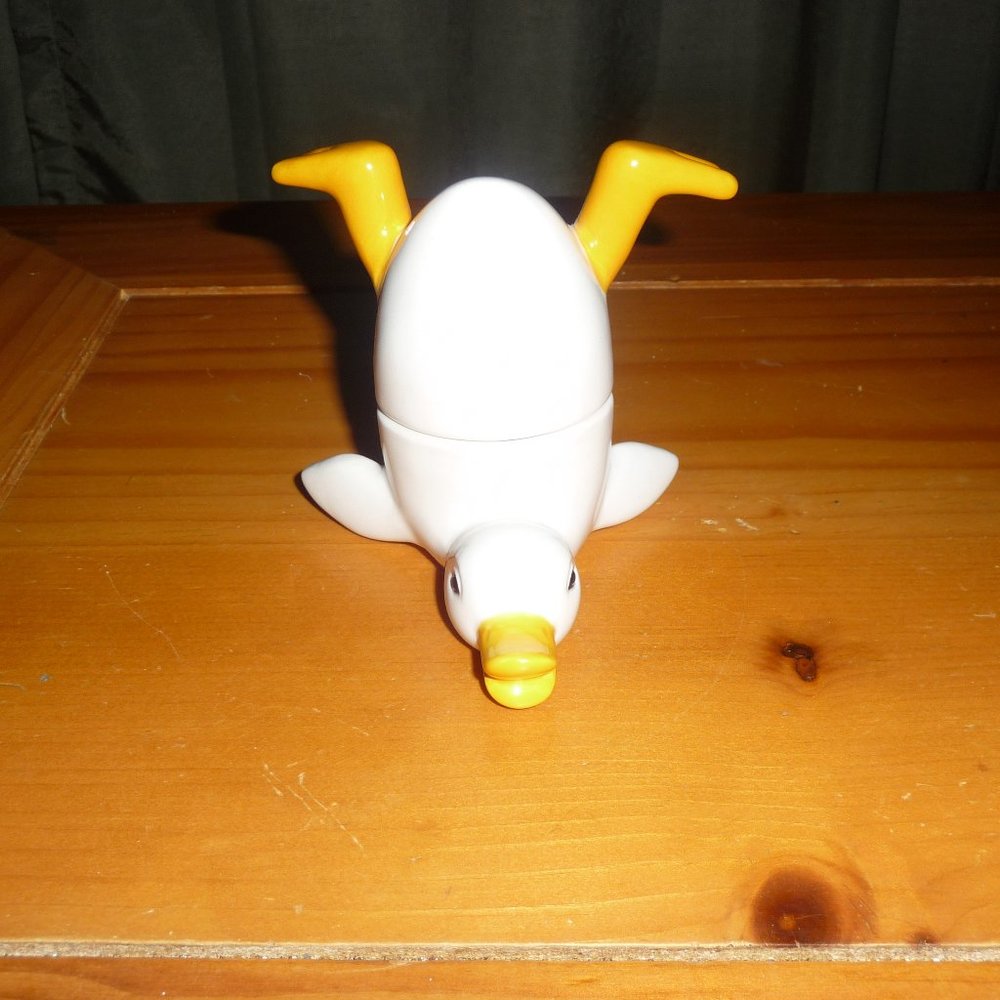 Duck Salt and Pepper Shaker